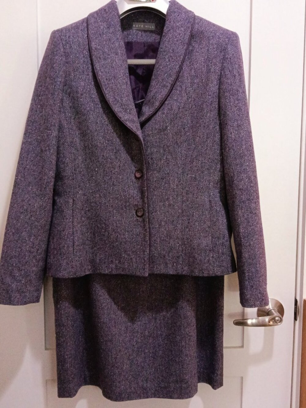 Kate Hill Beautiful Lavender Grey Wool Silk Speckled Herringbone Skirt Suit Set